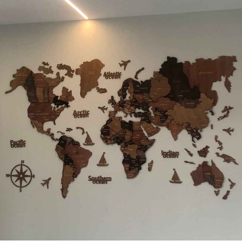خريطة العالم الخشبي ثلاثي الأبعاد